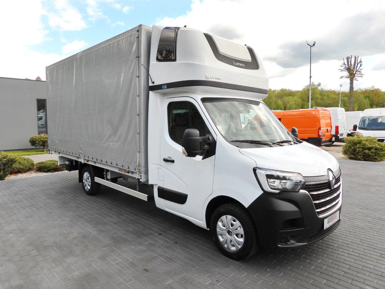 Renault MASTER PRITSCHE PLANE 10 PALETTEN WEBASTO A/C - Tentinis mikroautobusas: foto 4 Renault MASTER PRITSCHE PLANE 10 PALETTEN WEBASTO A/C - Tentinis mikroautobusas: foto 4