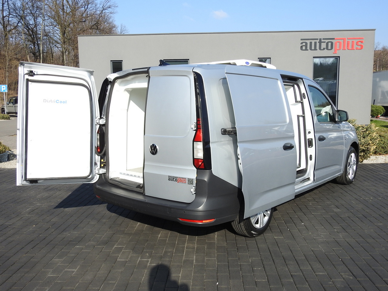 VOLKSWAGEN CADDY REFRIGERATOR VAN -20*C HEATING FUNCTION POWER SUPPLY 230V CRUISE CONTROL LED LIGHTS AIR CONDITIONING 100HP - Furgonas šaldytuvas: foto 3 VOLKSWAGEN CADDY REFRIGERATOR VAN -20*C HEATING FUNCTION POWER SUPPLY 230V CRUISE CONTROL LED LIGHTS AIR CONDITIONING 100HP - Furgonas šaldytuvas: foto 3
