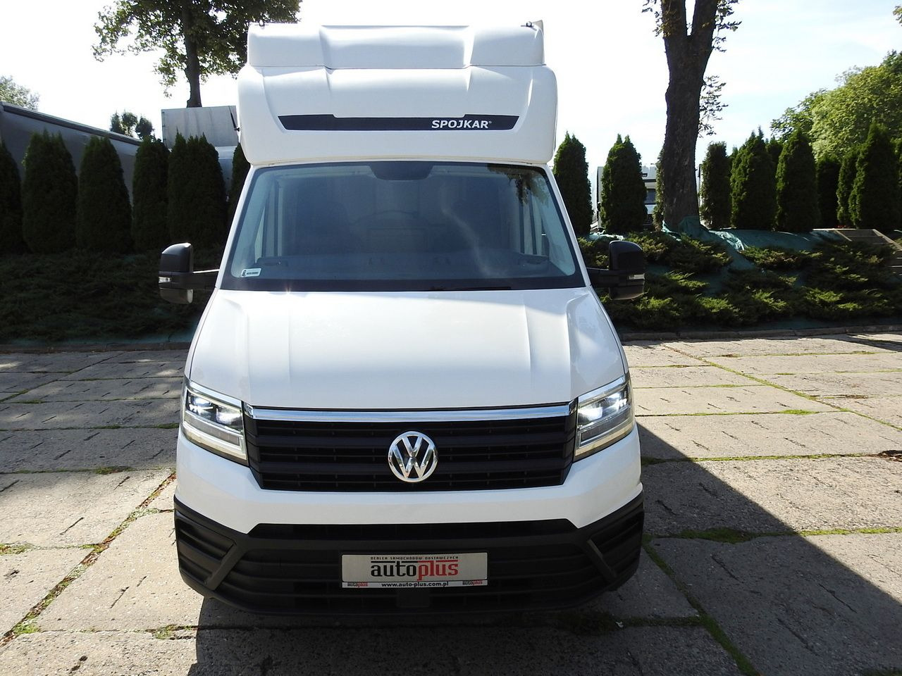VOLKSWAGEN CRAFTER - Tentinis mikroautobusas: foto 5 VOLKSWAGEN CRAFTER - Tentinis mikroautobusas: foto 5