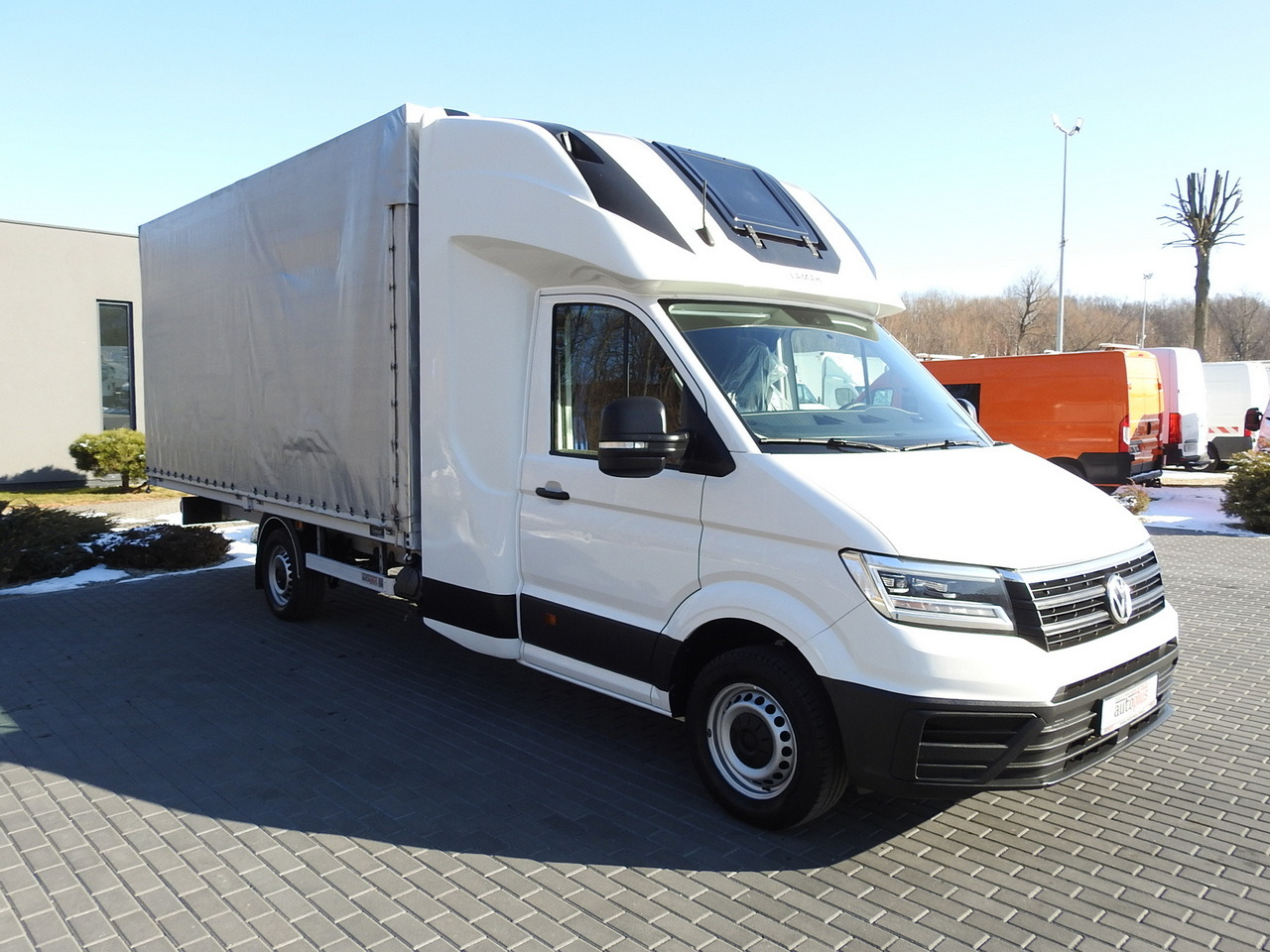 VOLKSWAGEN CRAFTER TARPAULIN 10 PALLETS WEBASTO CRUISE CONTROL AIR CONDITIONING LED LIGHTS PNEUMATICS 180HP - Tentinis mikroautobusas: foto 4 VOLKSWAGEN CRAFTER TARPAULIN 10 PALLETS WEBASTO CRUISE CONTROL AIR CONDITIONING LED LIGHTS PNEUMATICS 180HP - Tentinis mikroautobusas: foto 4