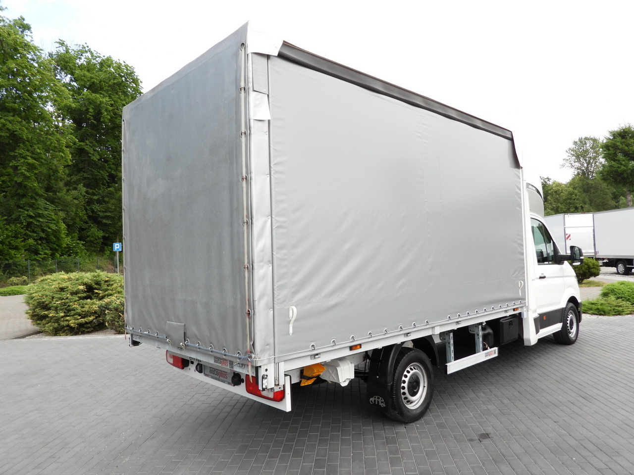 VOLKSWAGEN CRAFTER TARPAULIN 8 PALLETS CRUISE CONTROL LED LIGHTS AIR CONDITIONING 180HP - Tentinis mikroautobusas: foto 3 VOLKSWAGEN CRAFTER TARPAULIN 8 PALLETS CRUISE CONTROL LED LIGHTS AIR CONDITIONING 180HP - Tentinis mikroautobusas: foto 3