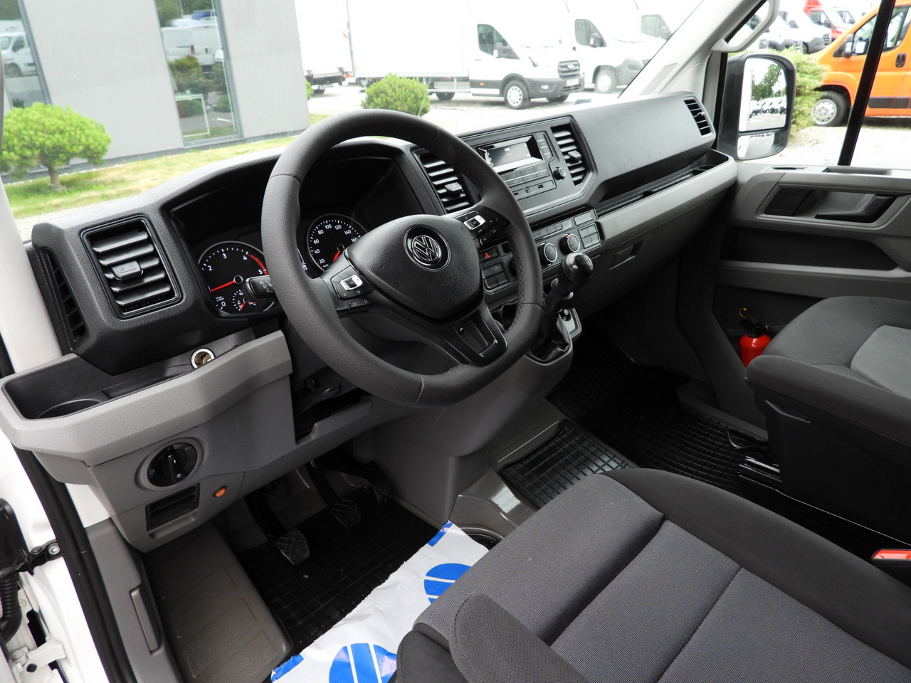 VOLKSWAGEN CRAFTER TARPAULIN 8 PALLETS WEBASTO CRUISE CONTROL LED LIGHTS AIR CONDITIONING 180HP - Tentinis mikroautobusas: foto 2 VOLKSWAGEN CRAFTER TARPAULIN 8 PALLETS WEBASTO CRUISE CONTROL LED LIGHTS AIR CONDITIONING 180HP - Tentinis mikroautobusas: foto 2