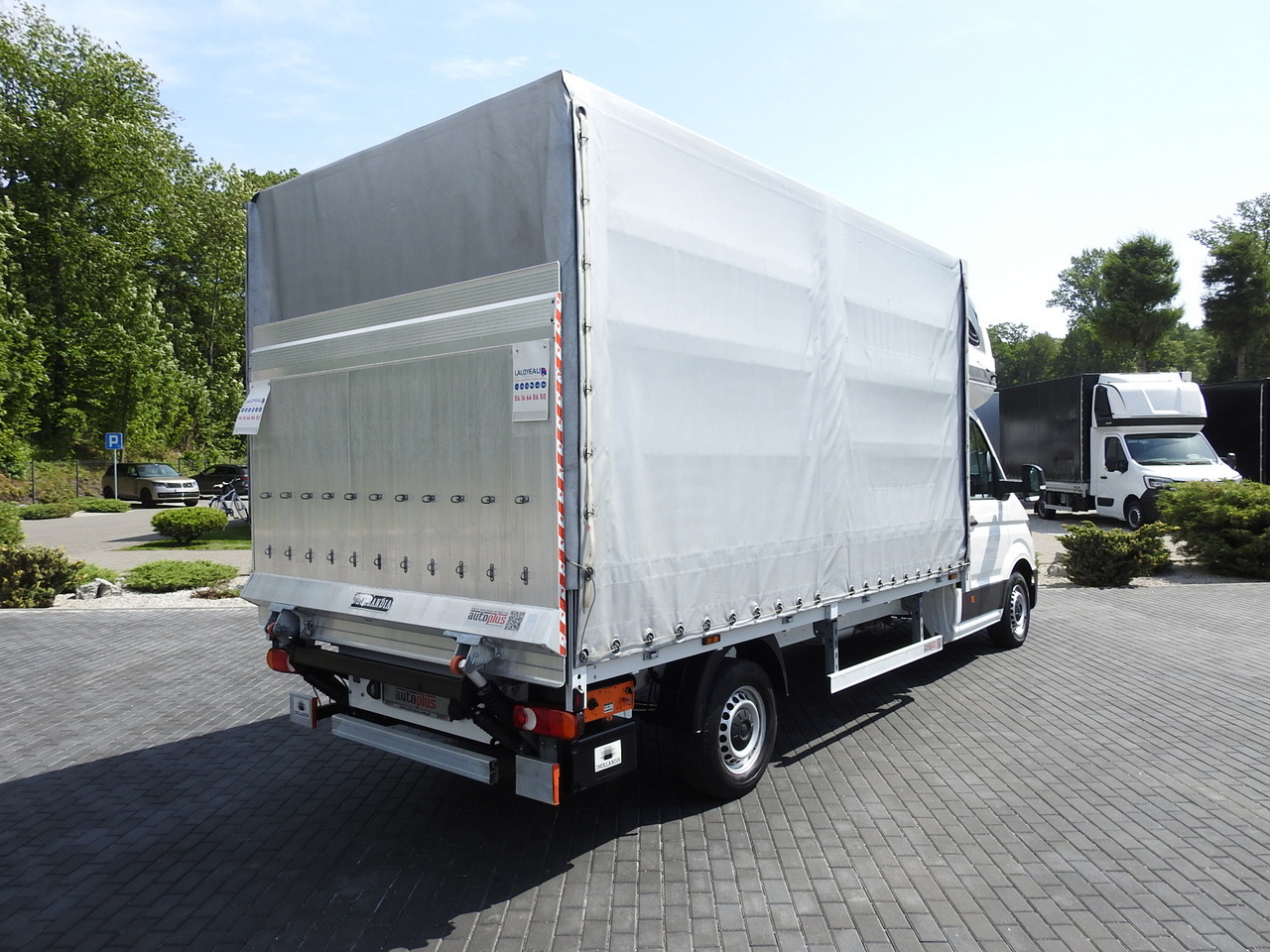 VOLKSWAGEN CRAFTER TARPAULIN LIFT 8 PALLETS WEBASTO CRUISE CONTROL 180HP - Tentinis mikroautobusas: foto 3 VOLKSWAGEN CRAFTER TARPAULIN LIFT 8 PALLETS WEBASTO CRUISE CONTROL 180HP - Tentinis mikroautobusas: foto 3