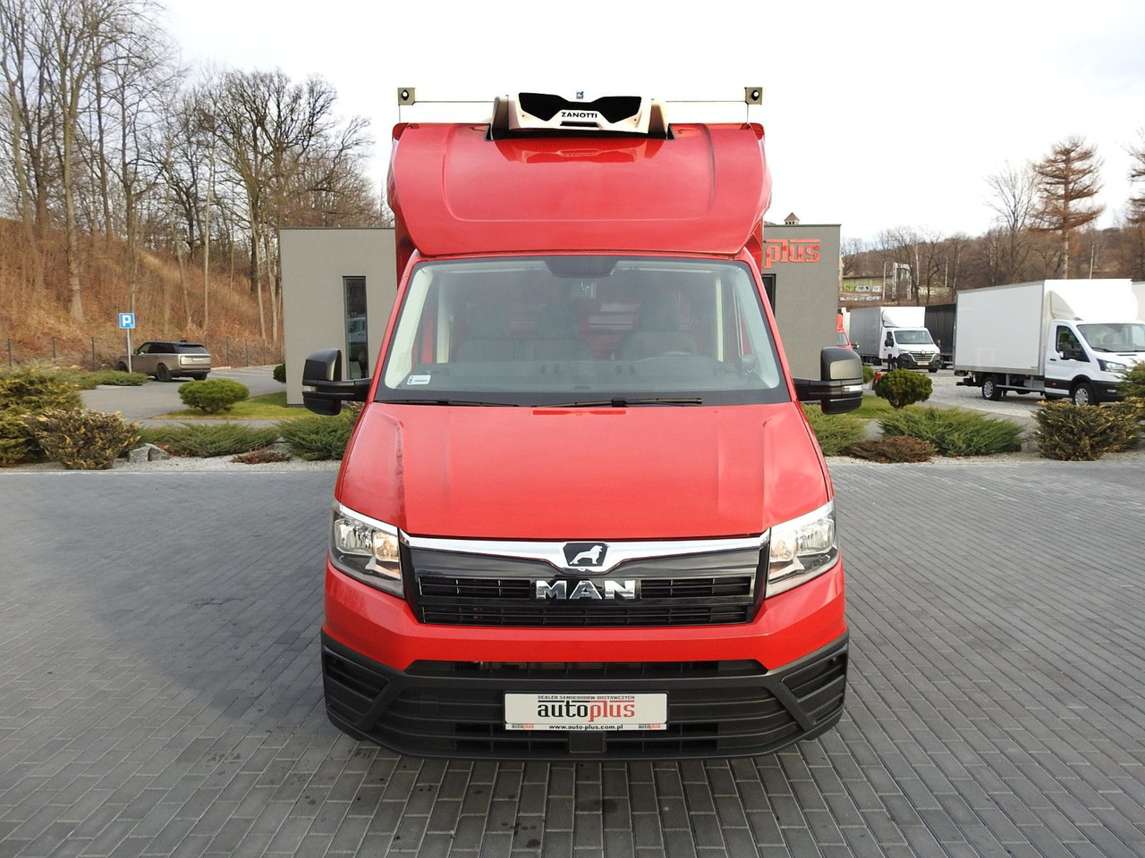 Volkswagen CRAFTER KÜHLKOFFER -5*C 8 PALETEN HEIZFUNKTION - Furgonas šaldytuvas: foto 5 Volkswagen CRAFTER KÜHLKOFFER -5*C 8 PALETEN HEIZFUNKTION - Furgonas šaldytuvas: foto 5