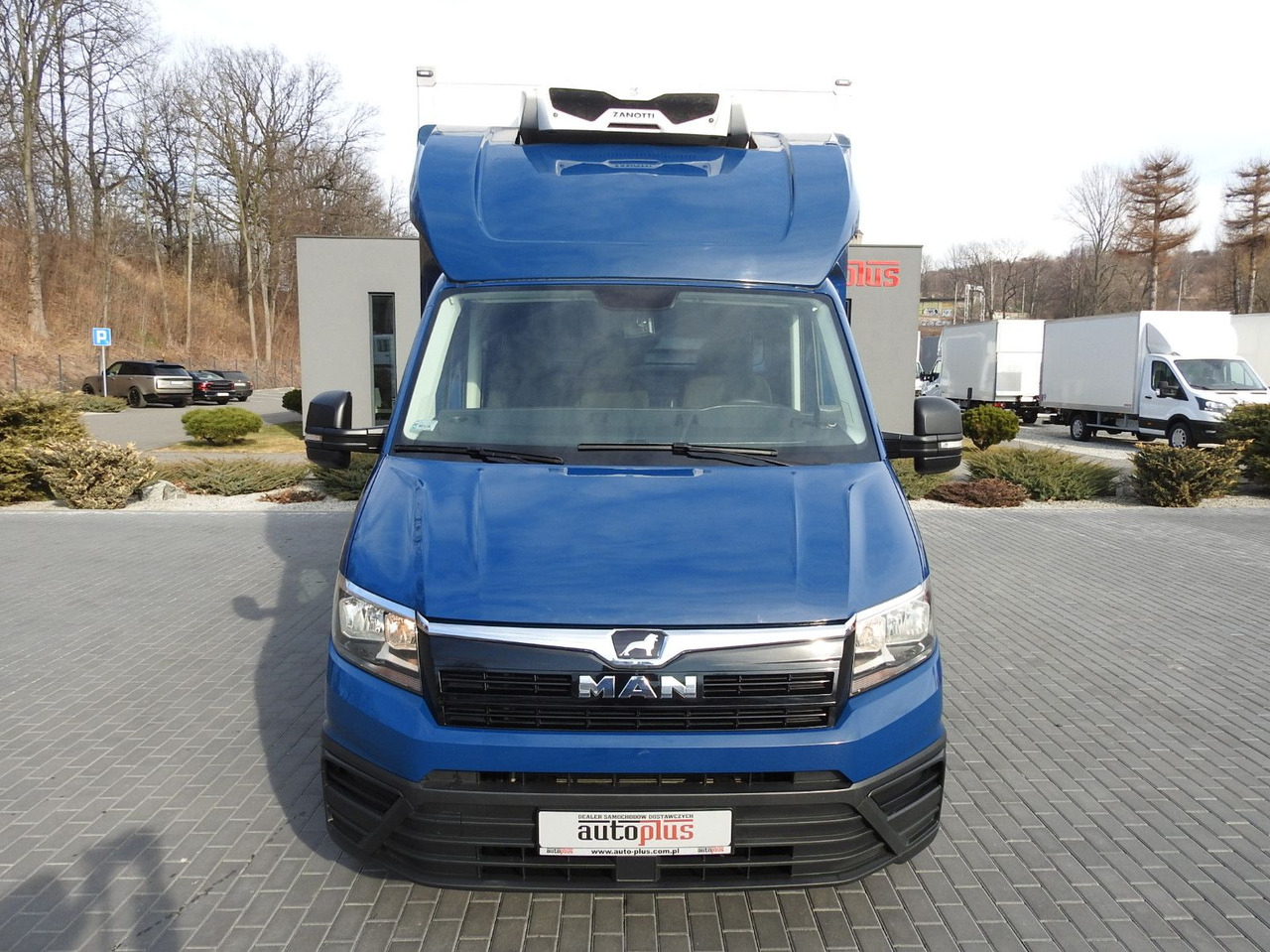 Volkswagen CRAFTER KÜHLKOFFER -5*C 8 PALETTEN HEIZFUNKTION - Furgonas šaldytuvas: foto 5 Volkswagen CRAFTER KÜHLKOFFER -5*C 8 PALETTEN HEIZFUNKTION - Furgonas šaldytuvas: foto 5