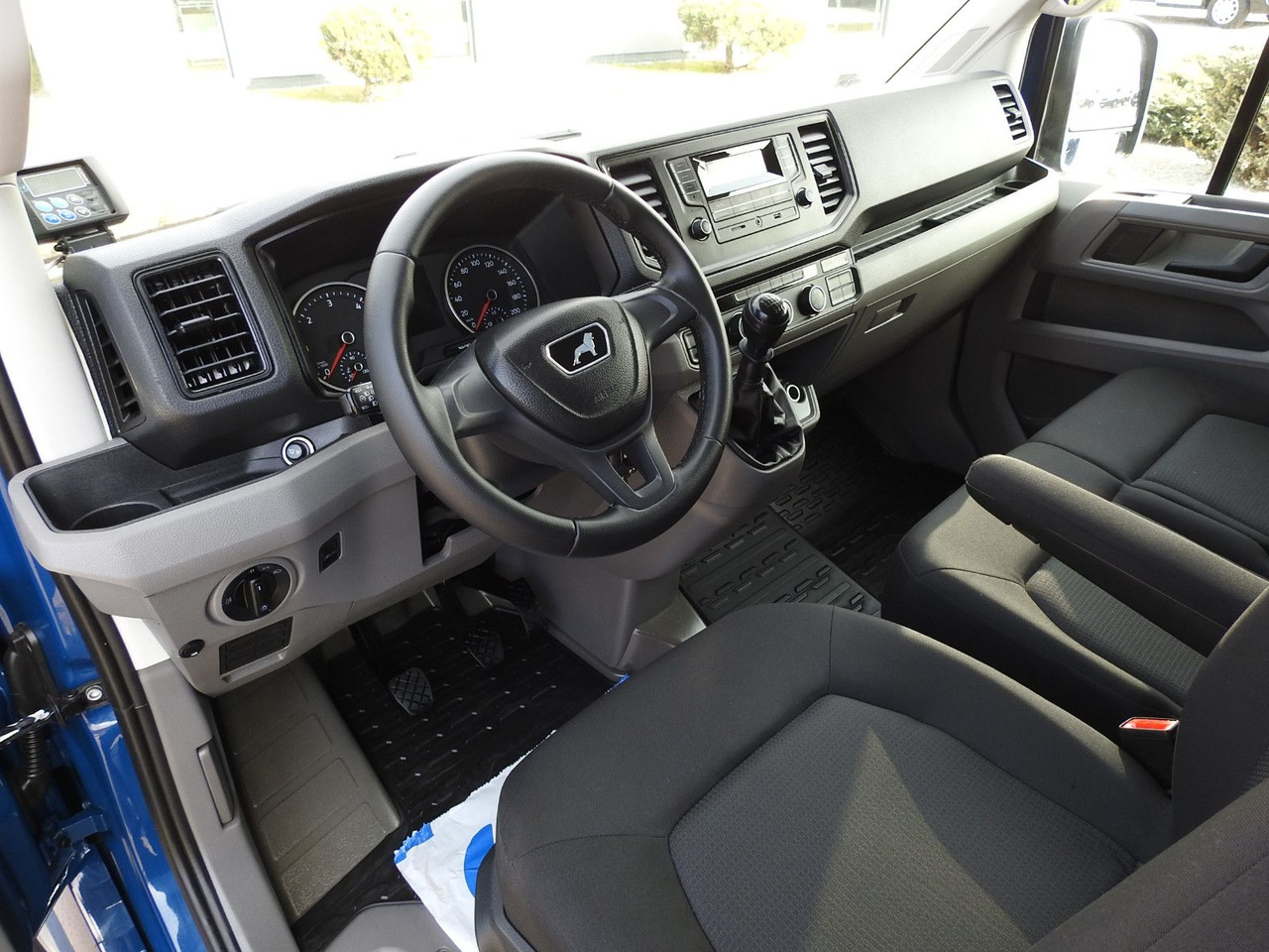 Volkswagen CRAFTER KÜHLKOFFER -5*C 8 PALETTEN HEIZFUNKTION - Furgonas šaldytuvas: foto 2 Volkswagen CRAFTER KÜHLKOFFER -5*C 8 PALETTEN HEIZFUNKTION - Furgonas šaldytuvas: foto 2