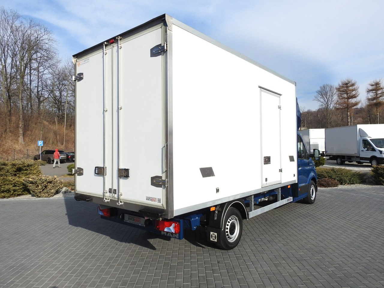 Volkswagen CRAFTER KÜHLKOFFER -5*C 8 PALETTEN HEIZFUNKTION - Furgonas šaldytuvas: foto 3 Volkswagen CRAFTER KÜHLKOFFER -5*C 8 PALETTEN HEIZFUNKTION - Furgonas šaldytuvas: foto 3