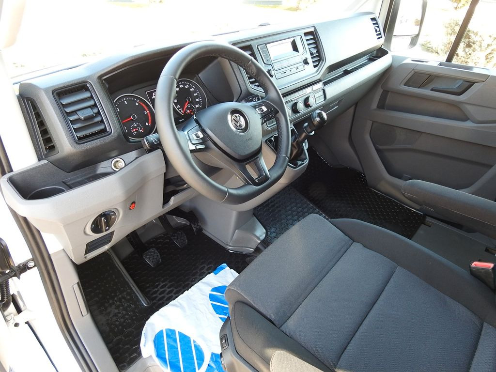 Volkswagen CRAFTER PRITSCHE PLANE 10 PALETTEN WEBASTO - Tentinis mikroautobusas: foto 2 Volkswagen CRAFTER PRITSCHE PLANE 10 PALETTEN WEBASTO - Tentinis mikroautobusas: foto 2