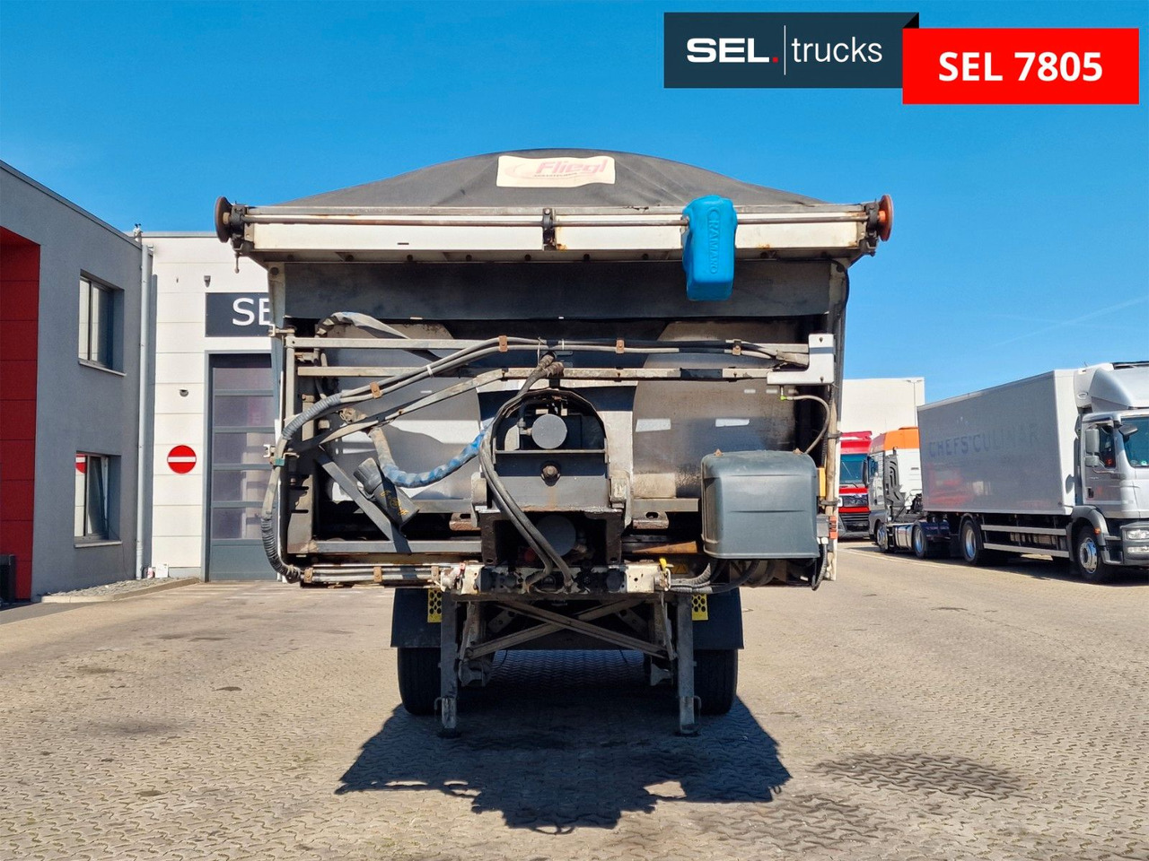 Fliegl ASS 372 Thermo / Thermomulde mit Abschiebetechn. - Savivartis puspriekabė: foto 2 Fliegl ASS 372 Thermo / Thermomulde mit Abschiebetechn. - Savivartis puspriekabė: foto 2