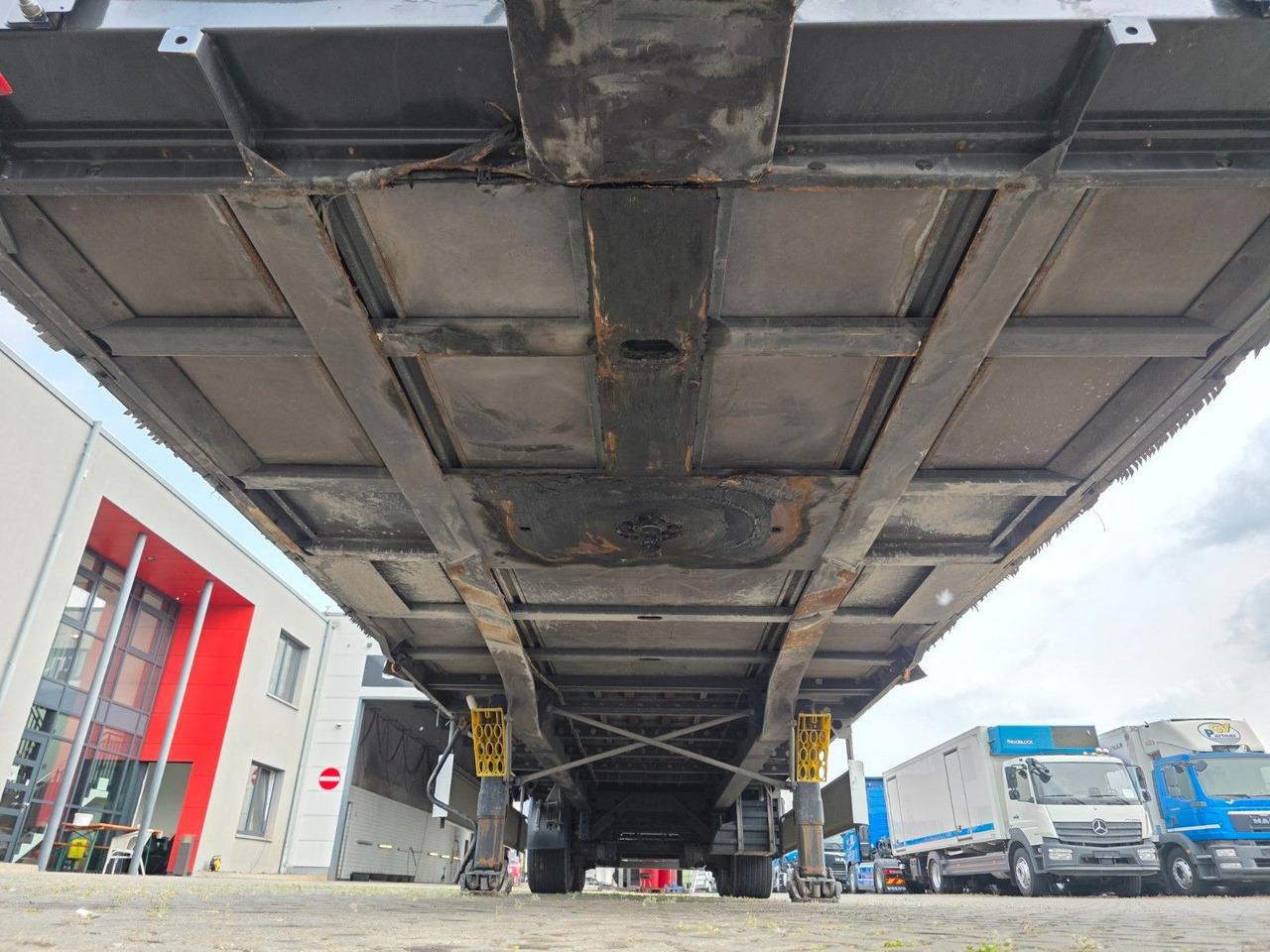 Tentinė puspriekabė Fliegl SZS320 / Hubdach / EDSCHA / Mega: foto 27