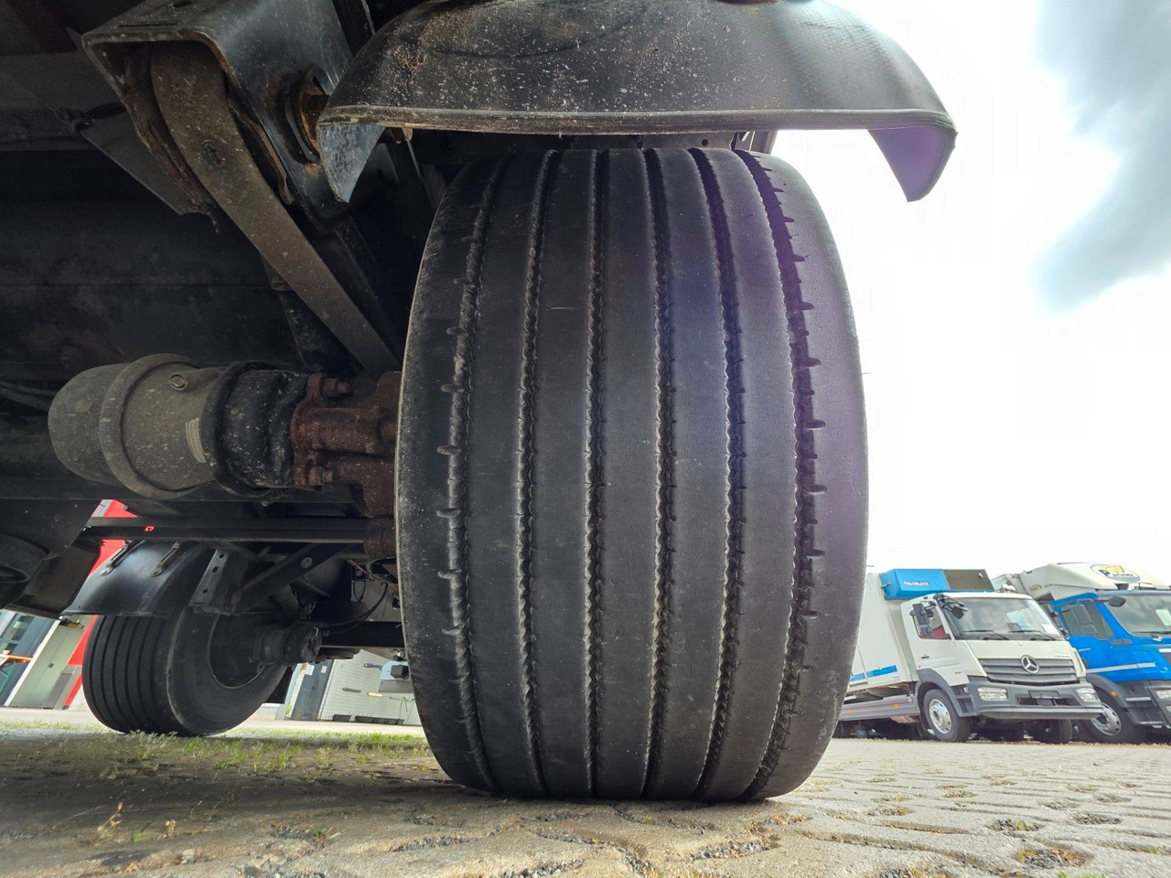 Tentinė puspriekabė Fliegl SZS320 / Hubdach / EDSCHA / Mega: foto 32