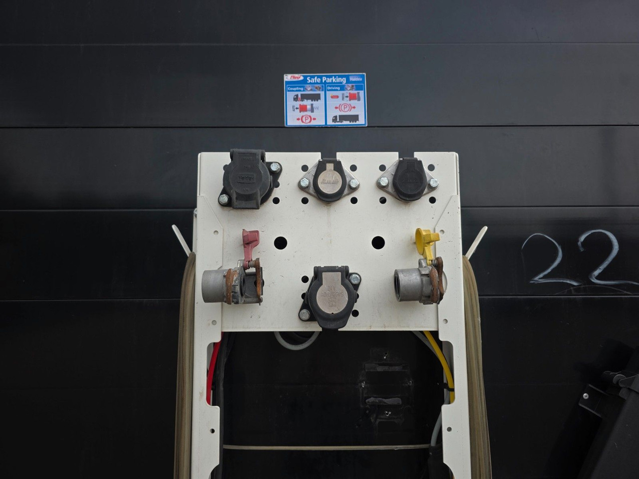 Tentinė puspriekabė Fliegl SZS320 / Hubdach / EDSCHA / Mega: foto 26