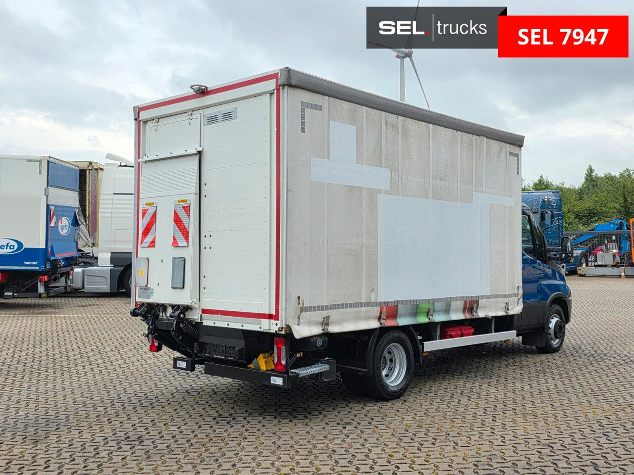 Iveco Daily 70C18 Hi-Matic / Ladebordwand / 3 Sitzen - Tentinis mikroautobusas: foto 5 Iveco Daily 70C18 Hi-Matic / Ladebordwand / 3 Sitzen - Tentinis mikroautobusas: foto 5