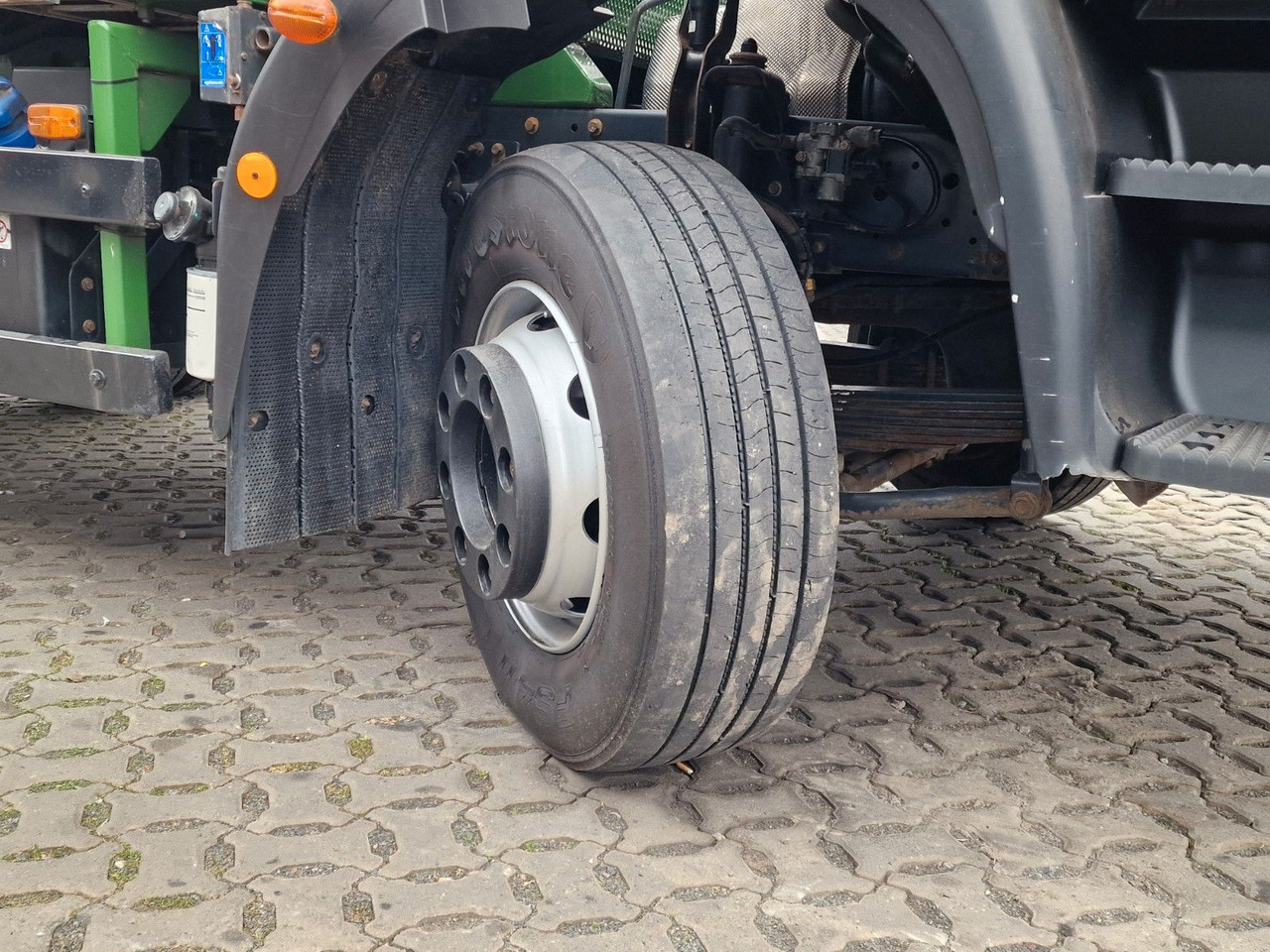 Savivartis sunkvežimis Iveco Eurocargo 140-250: foto 28