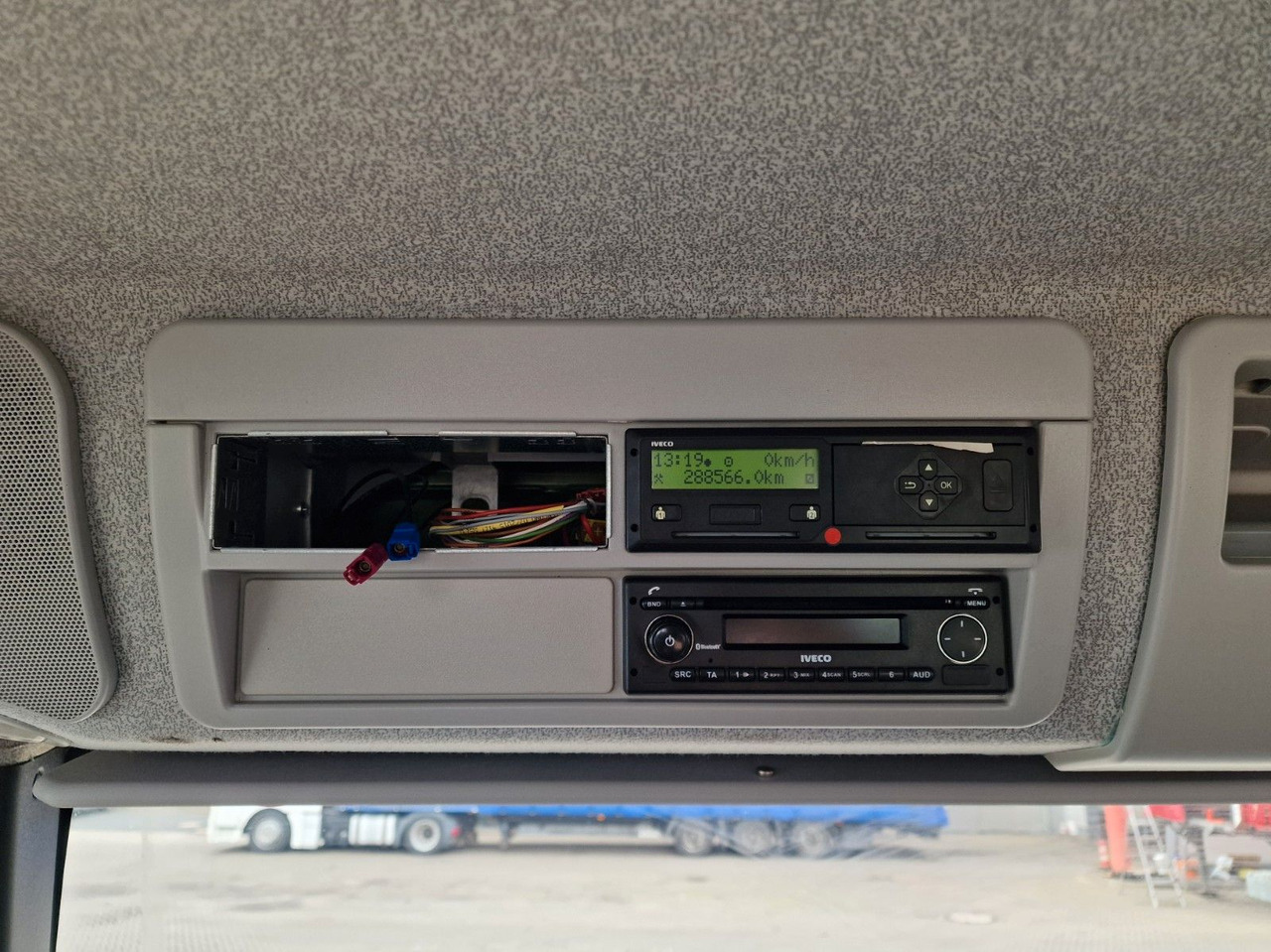 Savivartis sunkvežimis Iveco Eurocargo 140-250: foto 23