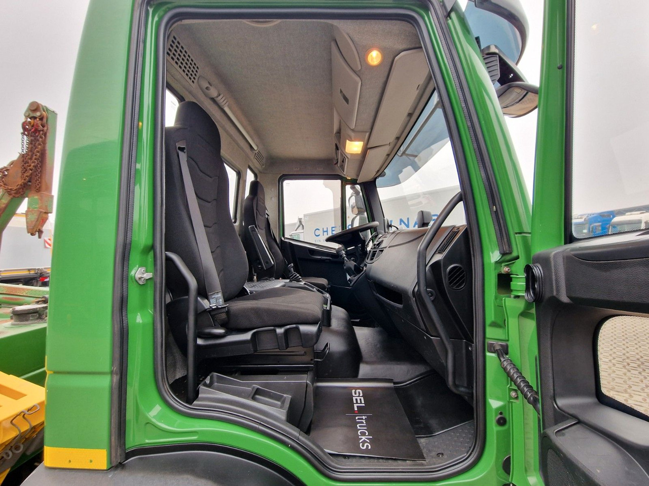 Savivartis sunkvežimis Iveco Eurocargo 140-250: foto 17