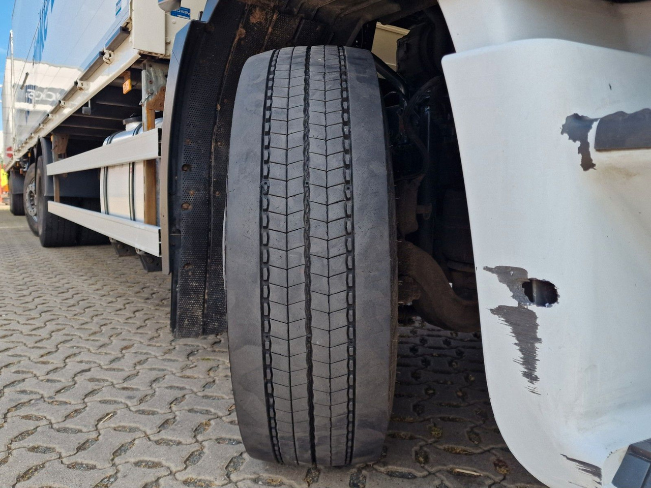 Gėrimų tiekimo sunkvežimis Iveco Stralis 420 / ZF Intarder / Ldbw / Lenkachse: foto 25