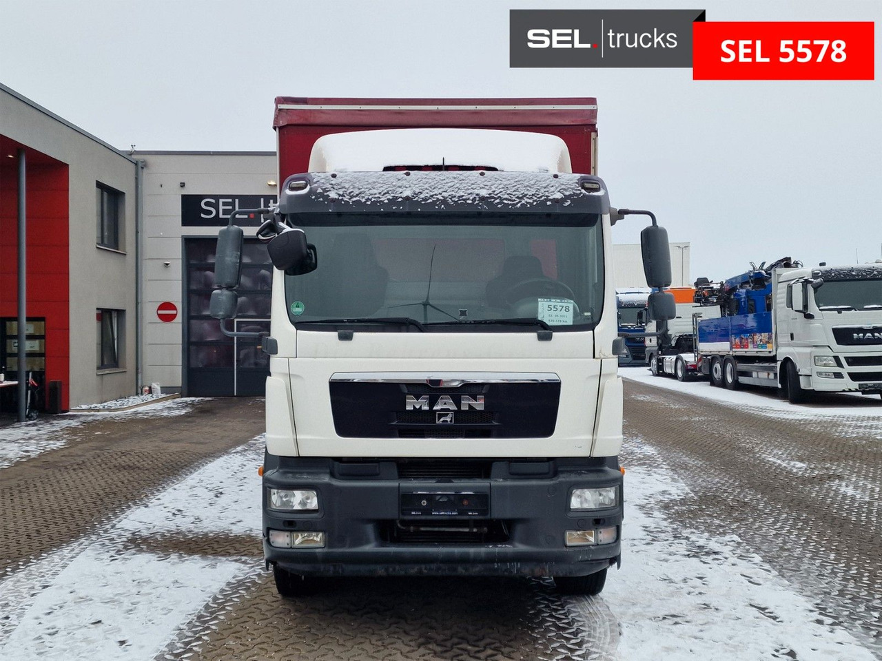 MAN TGM 18.250 4X2 LL / Staplerhalterung - Tentinis sunkvežimis: foto 2 MAN TGM 18.250 4X2 LL / Staplerhalterung - Tentinis sunkvežimis: foto 2