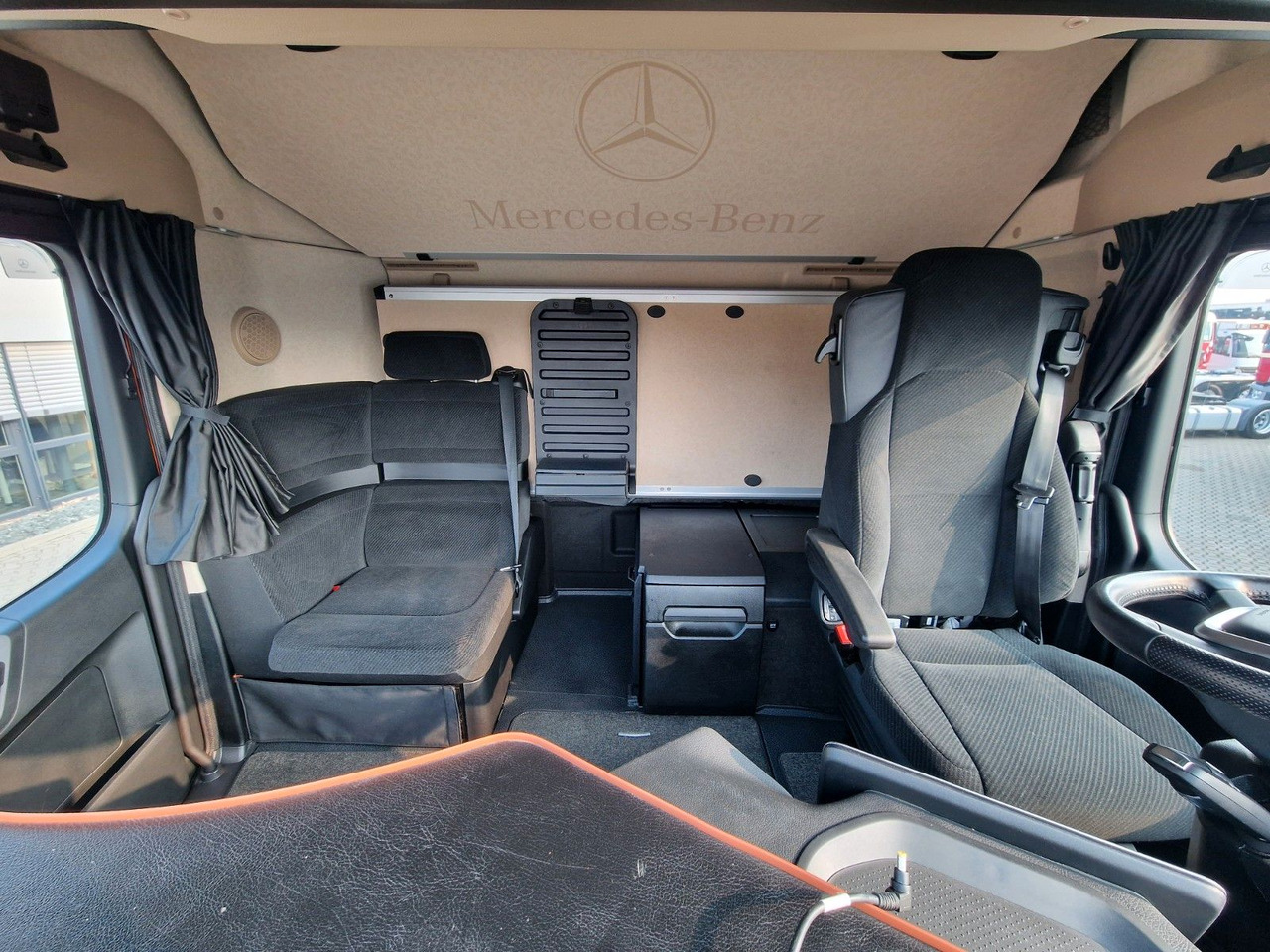 Tentinis sunkvežimis Mercedes-Benz Actros 2548 / Retarder / Euro 6E / Aluklappen: foto 19
