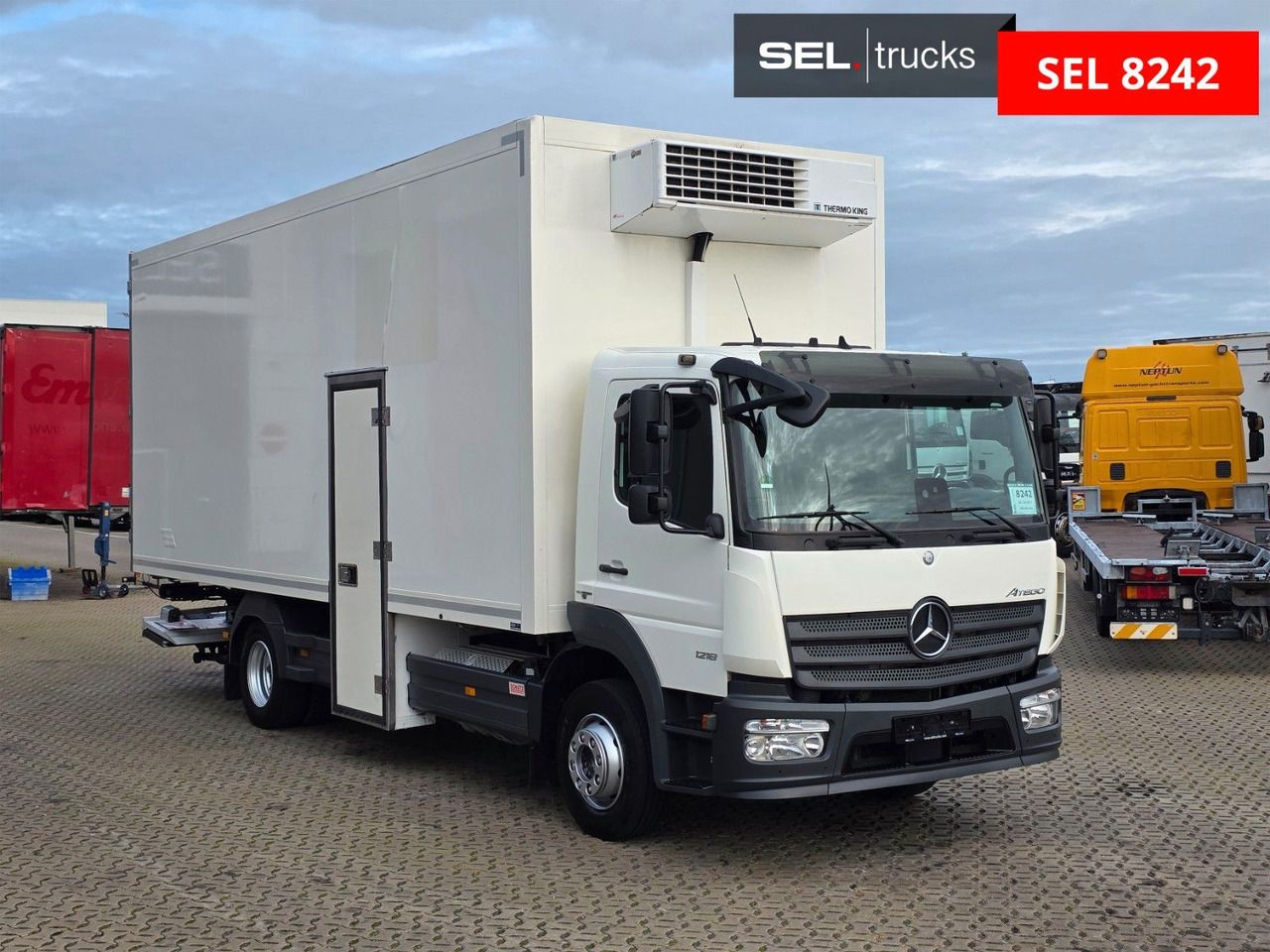 Mercedes-Benz Atego 1218 / Ldbw / Seitentür: rechts - Refrižeratorius sunkvežimis: foto 3 Mercedes-Benz Atego 1218 / Ldbw / Seitentür: rechts - Refrižeratorius sunkvežimis: foto 3