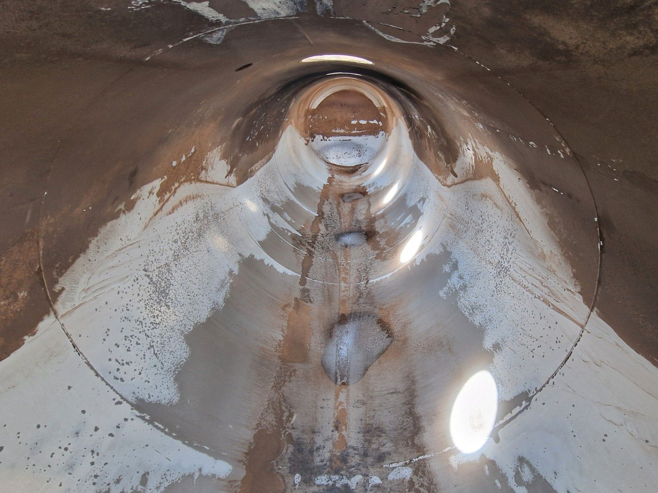 Silo cisterna Spitzer SK2766 CAL GGVS / Kippsilo / 66m3 / ADR AT: foto 13 Silo cisterna Spitzer SK2766 CAL GGVS / Kippsilo / 66m3 / ADR AT: foto 13