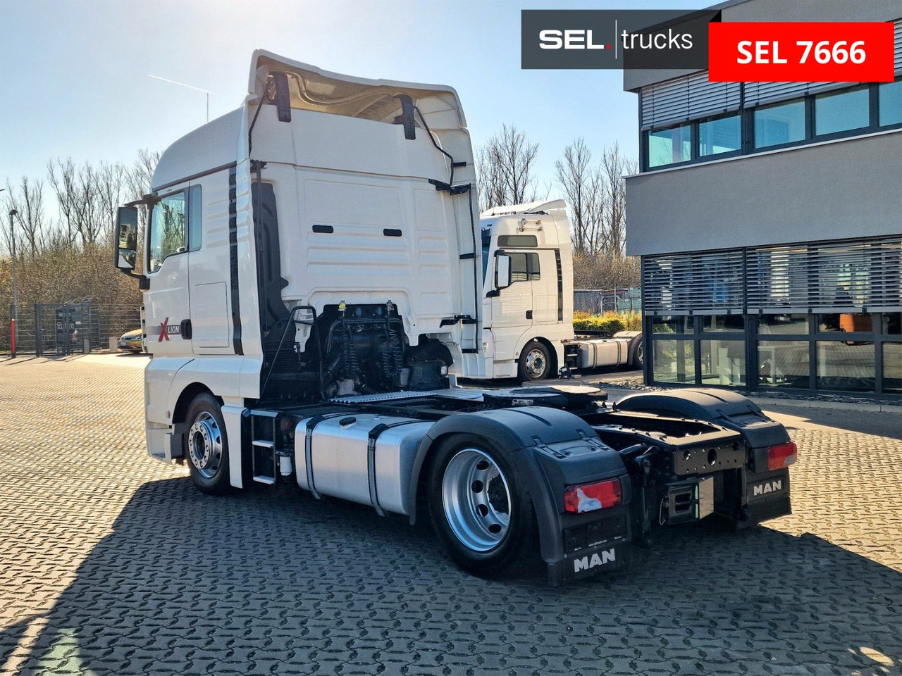 Vilkikas MAN TGX 18.460 4X2 LLS-U / Retarder / 2 Tanks: foto 7
