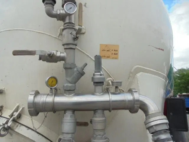 Benalu GRUPO GARVIVES SAL 60000L - Puspriekabė cisterna: foto 4 Benalu GRUPO GARVIVES SAL 60000L - Puspriekabė cisterna: foto 4