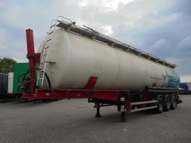 Benalu GRUPO GARVIVES SAL 60000L - Puspriekabė cisterna: foto 1 Benalu GRUPO GARVIVES SAL 60000L - Puspriekabė cisterna: foto 1