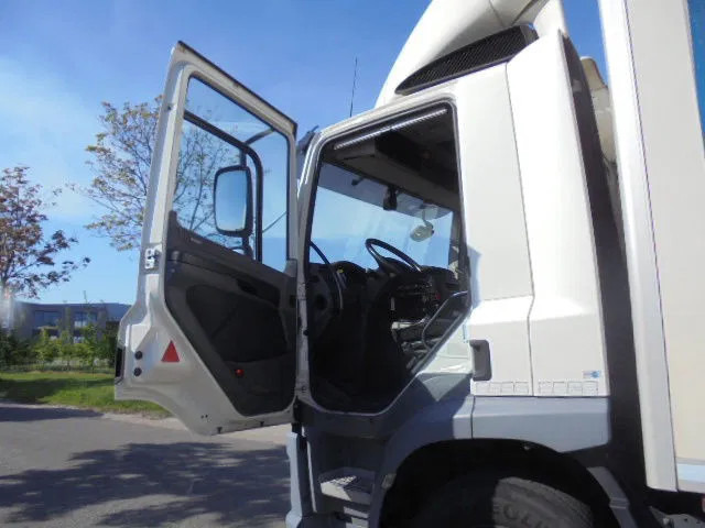 Furgonas sunkvežimis DAF CF 250 FA LOW KM NL TRUCK: foto 10