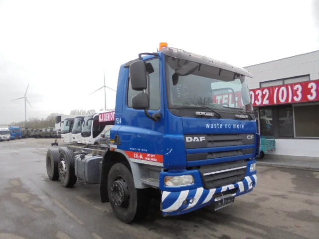 DAF CF 75.250 6X2 - Važiuoklės sunkvežimis: foto 3 DAF CF 75.250 6X2 - Važiuoklės sunkvežimis: foto 3