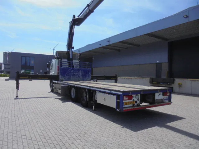 DAF CF 85 360 6X2 HIAB 477/5 NL TRUCK - Platforminis/ Bortinis sunkvežimis, Sunkvežimis su kranu: foto 4 DAF CF 85 360 6X2 HIAB 477/5 NL TRUCK - Platforminis/ Bortinis sunkvežimis, Sunkvežimis su kranu: foto 4