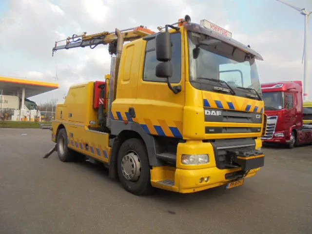 DAF CF 85 360 NL TRUCK - Evakuatorius: foto 3 DAF CF 85 360 NL TRUCK - Evakuatorius: foto 3