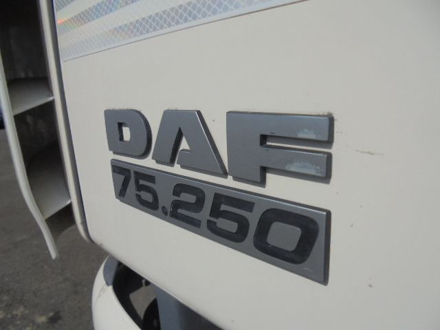 Šiukšliavežis DAF FAN CF75-250 6X2: foto 16
