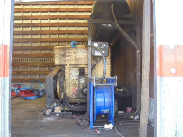 DAF LF 45 150 NL TRUCK SERVICE TRUCK SERVICE TRUCK MET COMPRESSOR - Furgonas sunkvežimis: foto 2 DAF LF 45 150 NL TRUCK SERVICE TRUCK SERVICE TRUCK MET COMPRESSOR - Furgonas sunkvežimis: foto 2