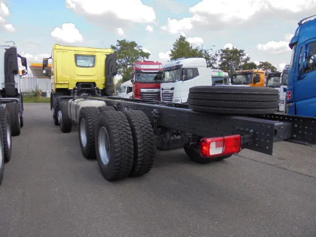 DAF XD 450 F 8X4 NIEUW MET FABRIEKS GARANTIE - Važiuoklės sunkvežimis: foto 4 DAF XD 450 F 8X4 NIEUW MET FABRIEKS GARANTIE - Važiuoklės sunkvežimis: foto 4