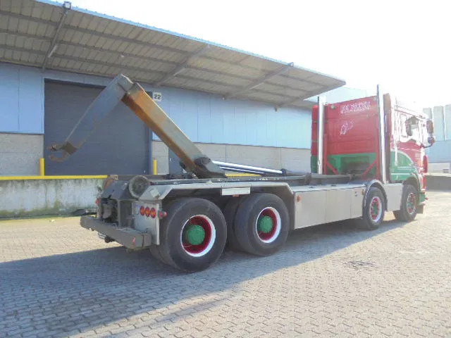 DAF XF 105 410 FAD 8X4 STEEL SUSPENSION - Hook-lift sunkvežimis: foto 4 DAF XF 105 410 FAD 8X4 STEEL SUSPENSION - Hook-lift sunkvežimis: foto 4