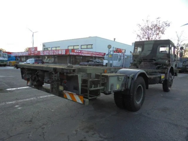 DAF YA 5444 4X4 - Konteineris-vežimus/ Sukeisti kūną sunkvežimis: foto 4 DAF YA 5444 4X4 - Konteineris-vežimus/ Sukeisti kūną sunkvežimis: foto 4