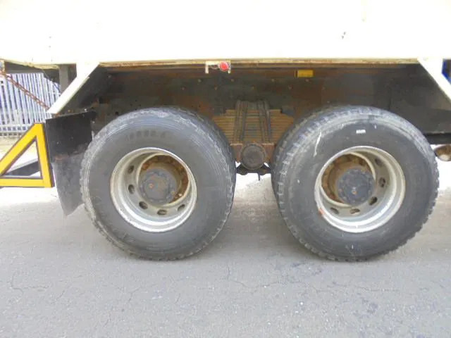Diversen FOTON DAIMLER TX 3234 6X4 FOTON DAIMLER TX 3234 6X4 lizingą Diversen FOTON DAIMLER TX 3234 6X4 FOTON DAIMLER TX 3234 6X4: foto 7