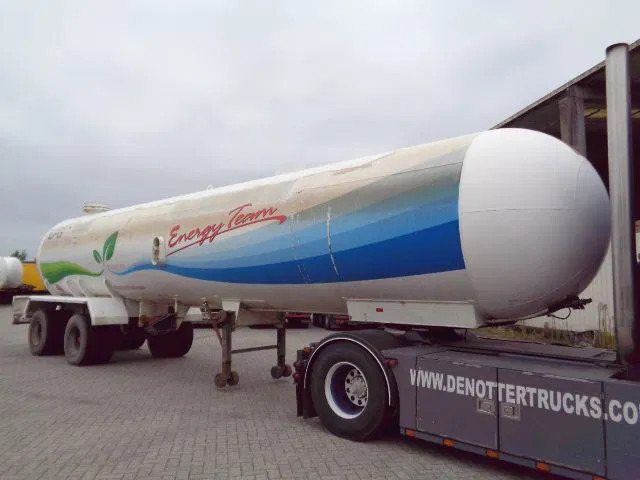 Diversen Isisan 45M3 LPG-BUTANE - Puspriekabė cisterna: foto 1 Diversen Isisan 45M3 LPG-BUTANE - Puspriekabė cisterna: foto 1