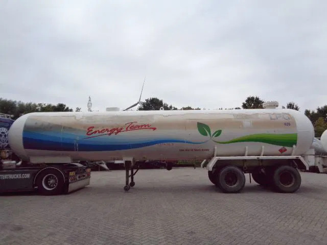Diversen Isisan 45M3 LPG-BUTANE - Puspriekabė cisterna: foto 5 Diversen Isisan 45M3 LPG-BUTANE - Puspriekabė cisterna: foto 5