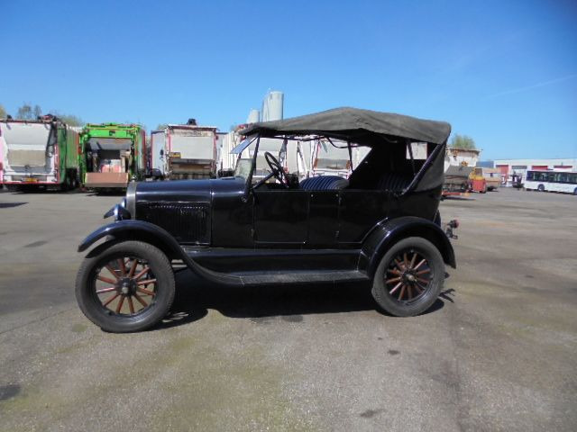 Ford Model T OPEN TOURER - Lengvasis automobilis: foto 3 Ford Model T OPEN TOURER - Lengvasis automobilis: foto 3