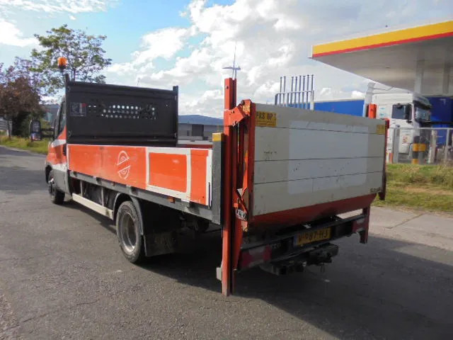 Iveco Daily 35S14 3500KG - Furgonas su krovinių dėže: foto 5 Iveco Daily 35S14 3500KG - Furgonas su krovinių dėže: foto 5