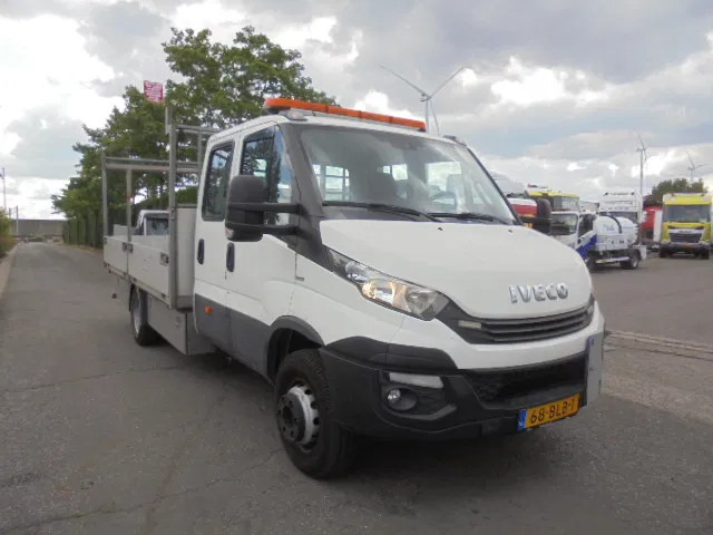 Iveco Daily 70 C18 + NL KENTEKEN APK TOT 19-07-2026 - Platforminis/ Bortinis sunkvežimis: foto 2 Iveco Daily 70 C18 + NL KENTEKEN APK TOT 19-07-2026 - Platforminis/ Bortinis sunkvežimis: foto 2