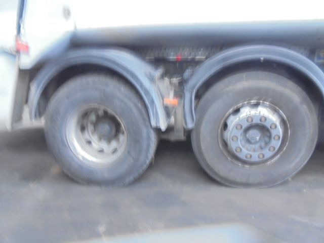 Iveco Stralis 270 LNG ENGINE NOT OK - Šiukšliavežis: foto 4 Iveco Stralis 270 LNG ENGINE NOT OK - Šiukšliavežis: foto 4