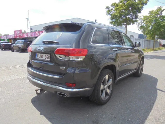 Jeep Grand Cherokee 4X4 SUMMIT EDITION 3.0 LTR V6 - Visureigis: foto 5 Jeep Grand Cherokee 4X4 SUMMIT EDITION 3.0 LTR V6 - Visureigis: foto 5