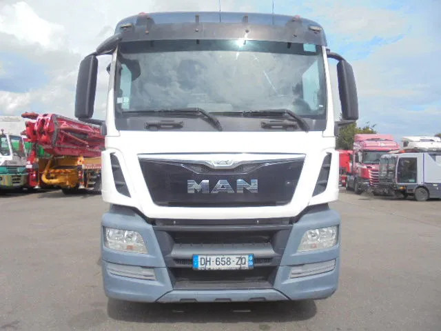 MAN TGS 33.440 ZAND ZUIGER - Asenizatorius: foto 2 MAN TGS 33.440 ZAND ZUIGER - Asenizatorius: foto 2