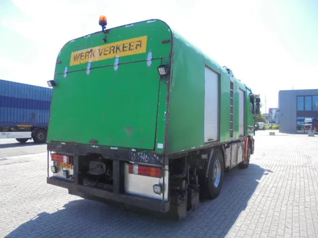 Mercedes-Benz Actros 1831 1831 Bitumensprayer - Autocisterna: foto 5 Mercedes-Benz Actros 1831 1831 Bitumensprayer - Autocisterna: foto 5