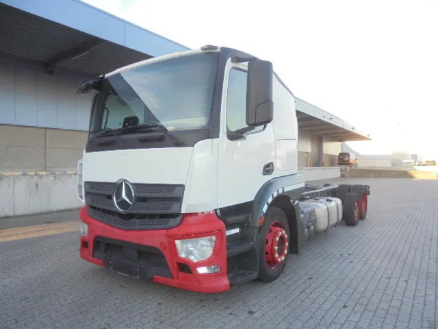 Mercedes-Benz Actros 2340 LL - Autovežis sunkvežimis: foto 1 Mercedes-Benz Actros 2340 LL - Autovežis sunkvežimis: foto 1