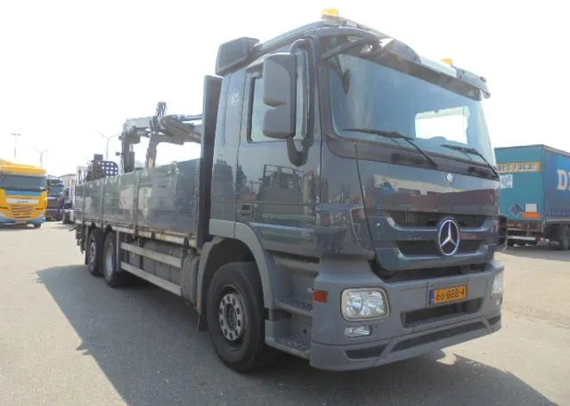 Mercedes-Benz Actros 2532 LTNLA - Platforminis/ Bortinis sunkvežimis, Sunkvežimis su kranu: foto 2 Mercedes-Benz Actros 2532 LTNLA - Platforminis/ Bortinis sunkvežimis, Sunkvežimis su kranu: foto 2