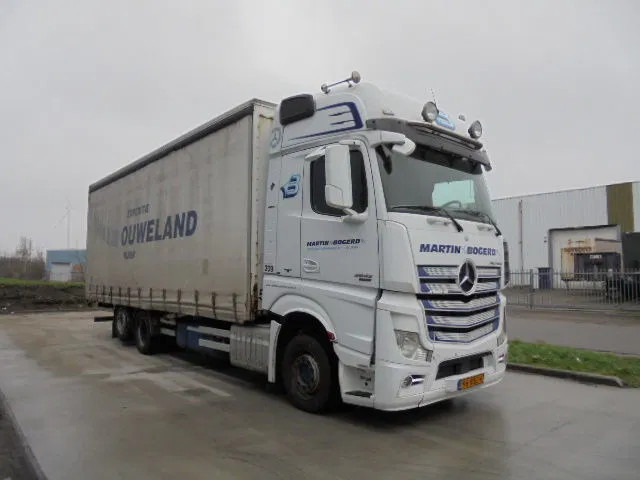 Mercedes-Benz Actros 2542 6X2 - Tentinis sunkvežimis: foto 3 Mercedes-Benz Actros 2542 6X2 - Tentinis sunkvežimis: foto 3